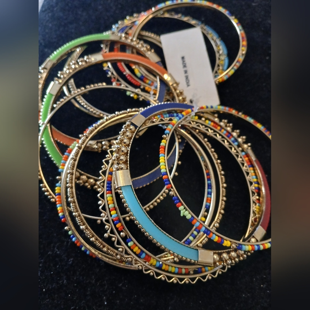 Amitra Singh Bangle Collection - Picture 2 of 5